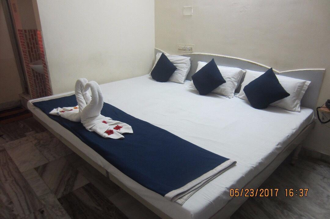 מלון טירופאטי Sree Vaibhav Residency מראה חיצוני תמונה